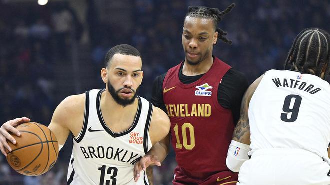 手雖稍遜一 手雖稍遜一