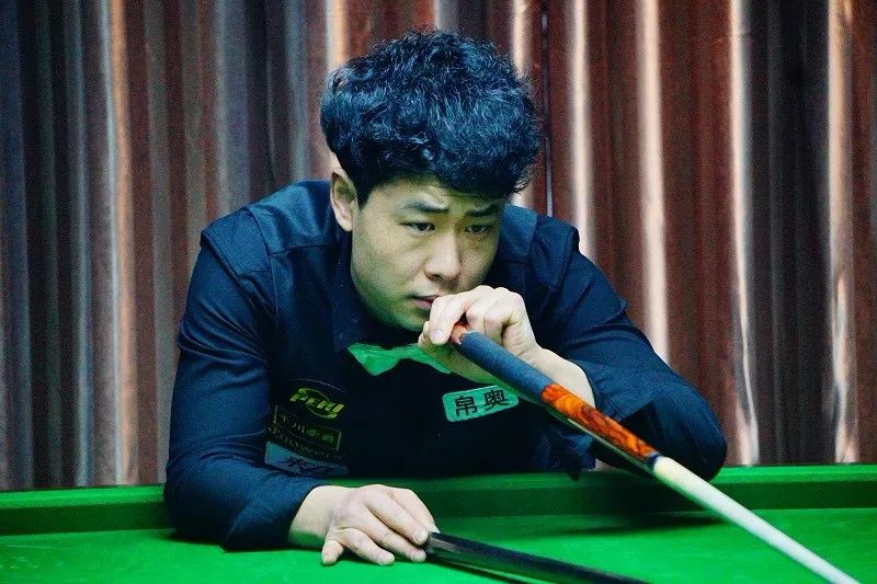 尼亚因梅开 尼亚因梅开